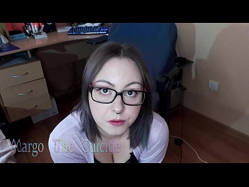 ❤️ Gabar Kacsan Oo Muraayad Leh Oo Kaamirada Si Qoto Dheer Ugu Nuugaysa Dildo ❤️❌  anaga ❤